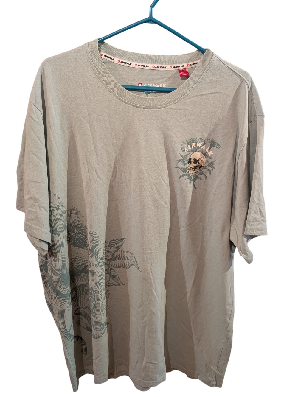 Airwalk Men's Blue Green Graphic T-Shirt